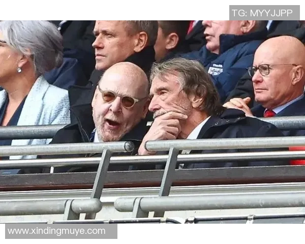 格雷泽掌控曼联12亿镑收益背后老特拉福德面临破败危机